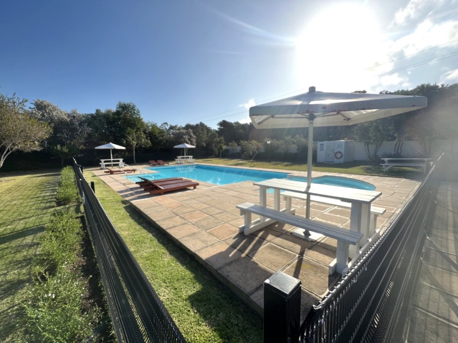 1 Bedroom Property for Sale in Keurboomstrand Western Cape